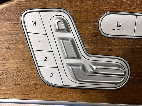 Used 2021 Mercedes-Benz GLE 350 4MATIC image 33