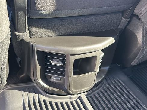Used 2025 RAM 2500 Big Horn AWD/4WD image 29