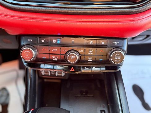 Used 2021 Dodge Durango R/T w/ Blacktop Package AWD/4WD image 28