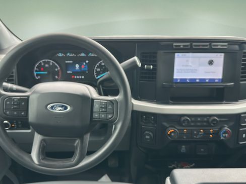 Used 2024 Ford F350 XL w/ XL Driver Assist Package RWD image 15