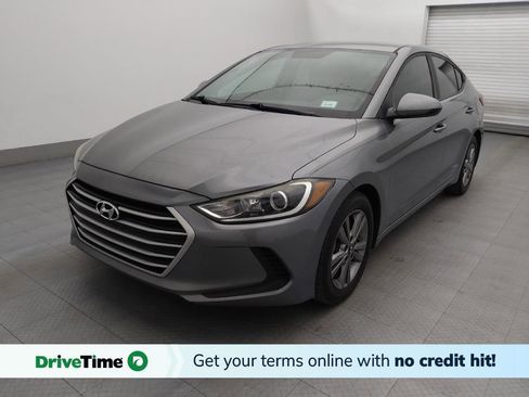 Used 2017 Hyundai Elantra SE image 1