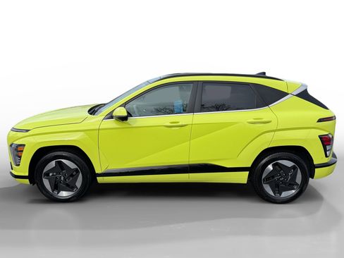 Certified 2025 Hyundai Kona Limited image 2