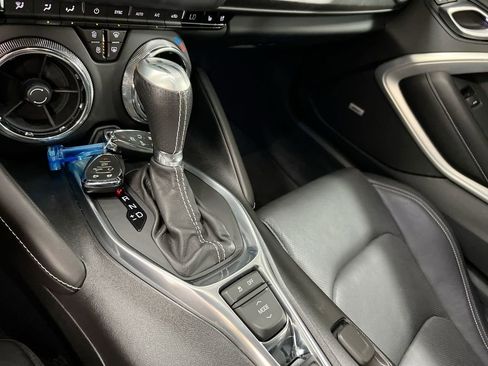 Used 2018 Chevrolet Camaro SS RWD image 17