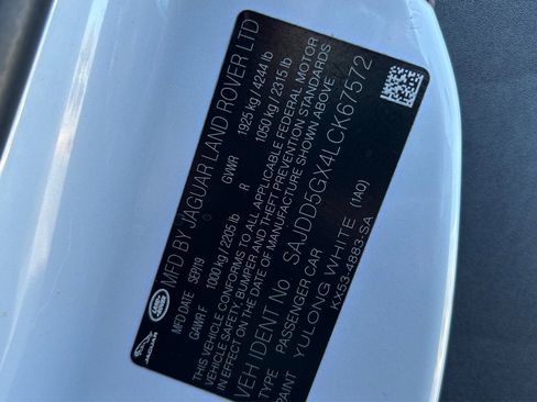 Used 2020 Jaguar F-TYPE Convertible image 51