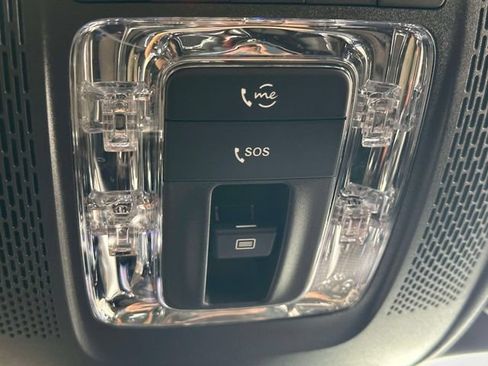 Certified 2024 Mercedes-Benz GLA 250 4MATIC image 34