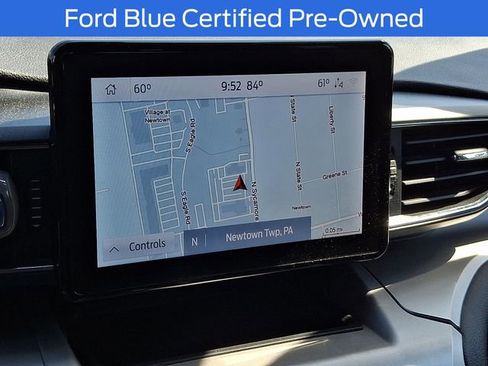 Used 2020 Ford Explorer XLT w/ Equipment Group 202A AWD/4WD image 20