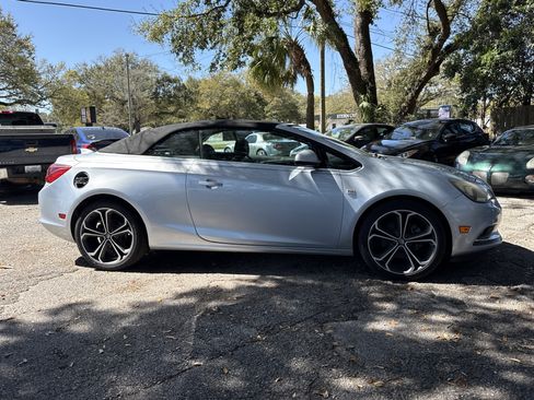 Used 2016 Buick Cascada Premium image 6