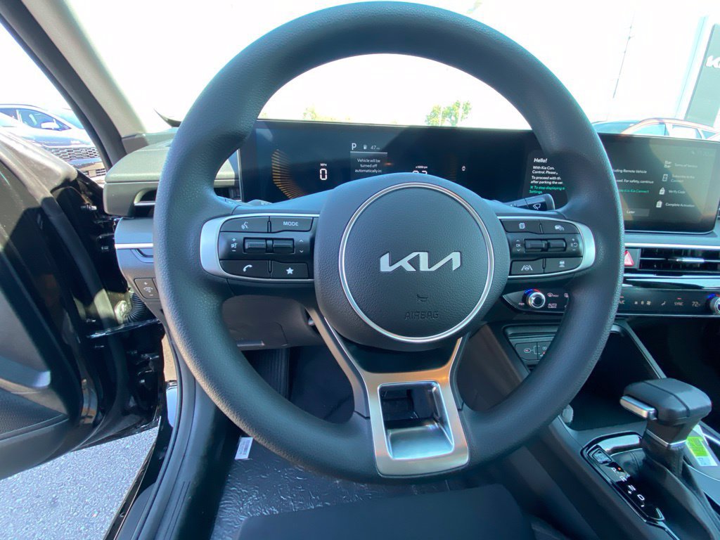 New 2026 Kia K5 LXS FWD image 13