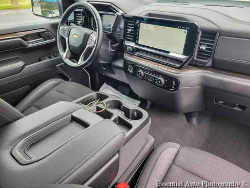 Certified 2024 Chevrolet Silverado 1500 LT AWD/4WD image 27