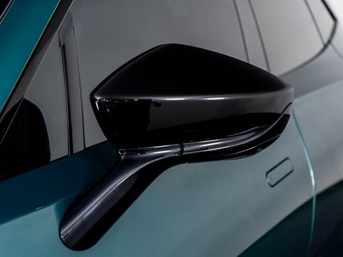 Used 2023 Aston Martin DBX 707 image 27