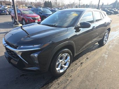 Used 2025 Chevrolet Trax LS w/ LS Convenience Package