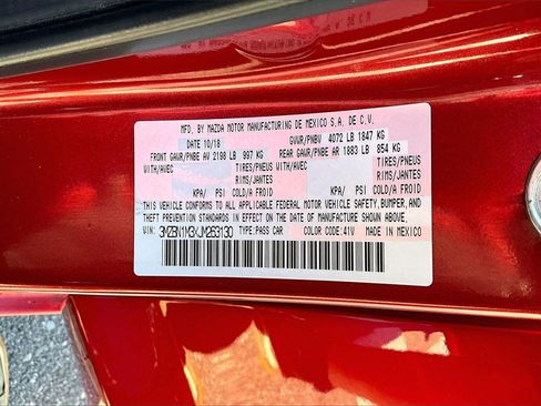 Used 2018 MAZDA MAZDA3 Grand Touring w/ Premium Equipment Package image 16