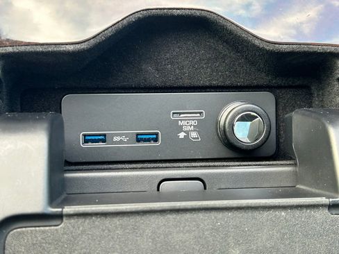 Used 2022 Land Rover Range Rover Westminster Edition image 40