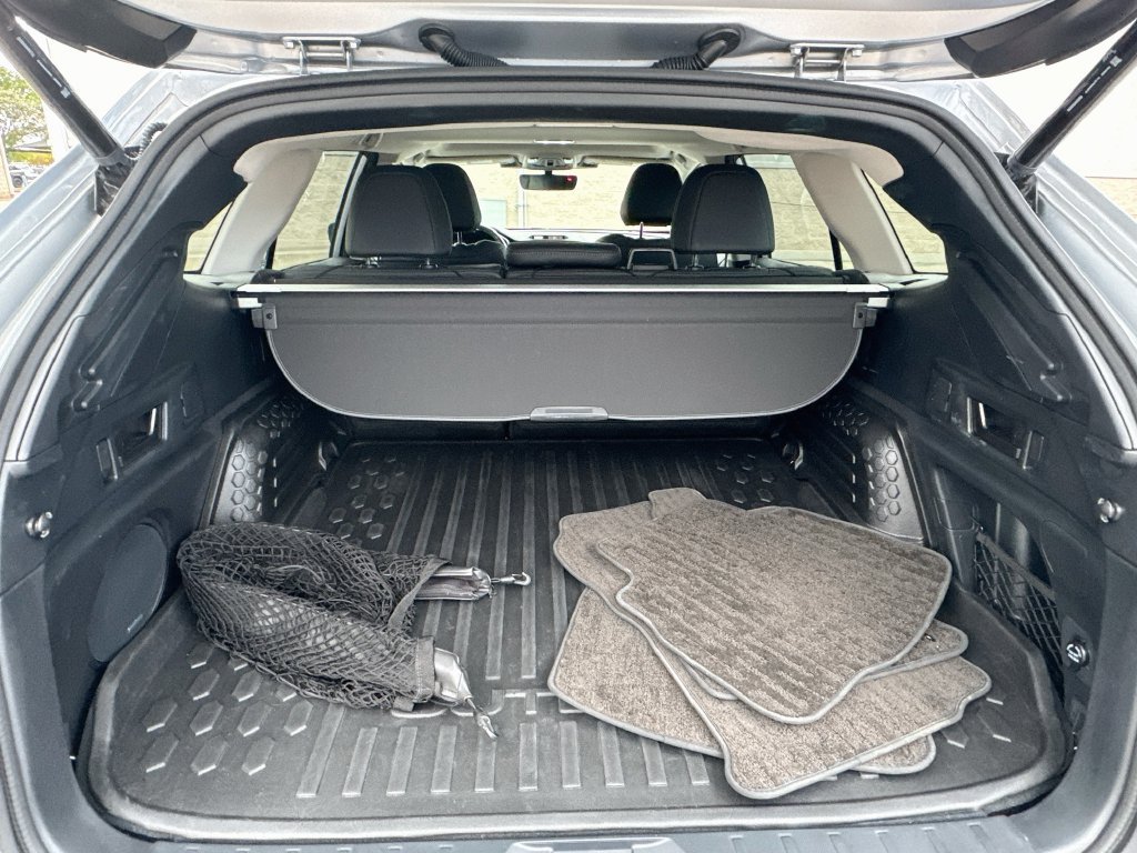 Certified 2025 Subaru Outback Limited AWD/4WD image 32