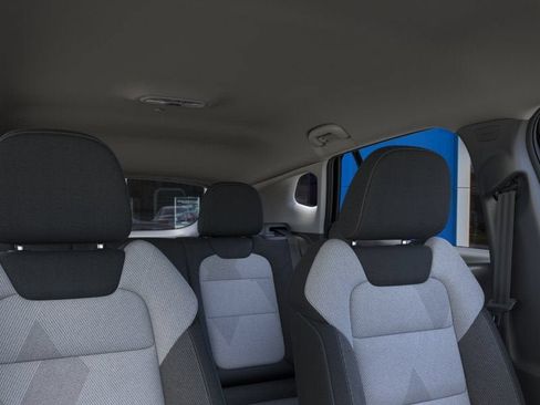 New 2026 Chevrolet Trax LS w/ LS Convenience Package FWD image 24
