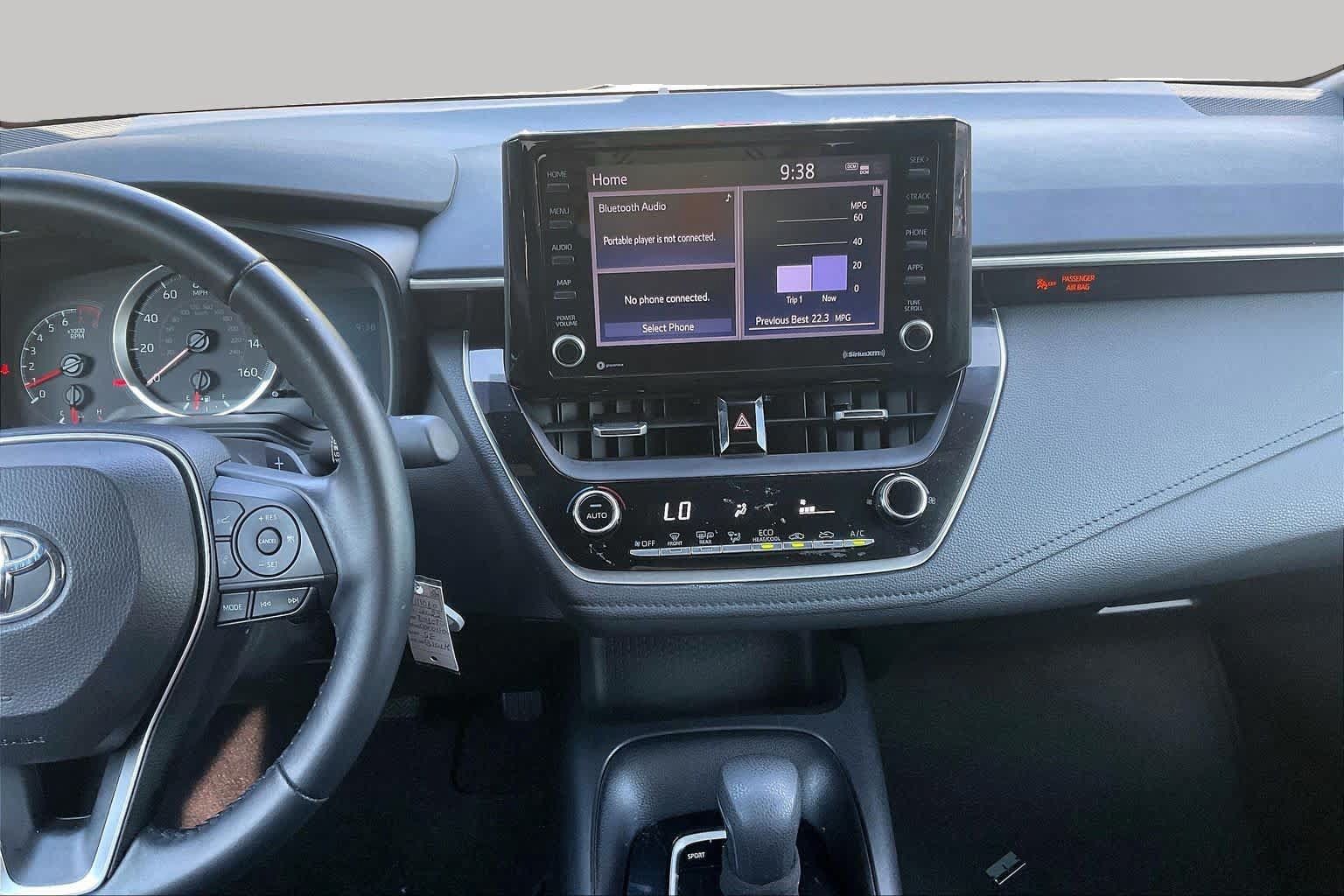 Used 2022 Toyota Corolla SE FWD image 7