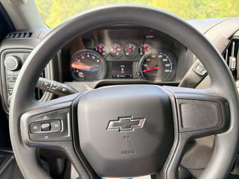 Used 2021 Chevrolet Silverado 1500 Custom Trail Boss AWD/4WD image 18
