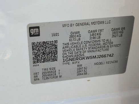 Used 2021 Chevrolet Traverse LT image 27