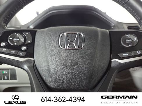 Used 2018 Honda Odyssey Touring image 22