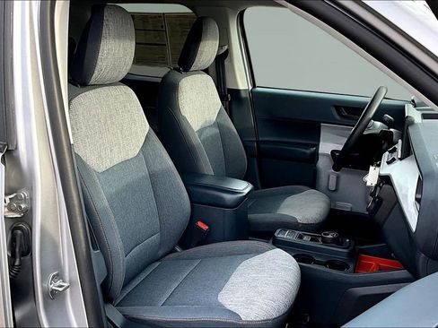 Certified 2022 Ford Maverick XLT w/ Equipment Group 300A Standard image 7