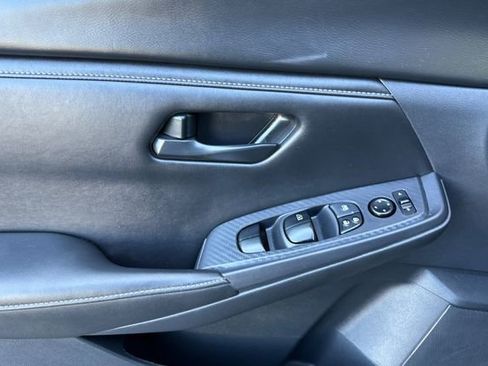 Used 2024 Nissan Sentra S FWD image 8