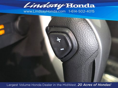 Used 2020 Chevrolet Trax LT w/ LT Convenience Package FWD image 19