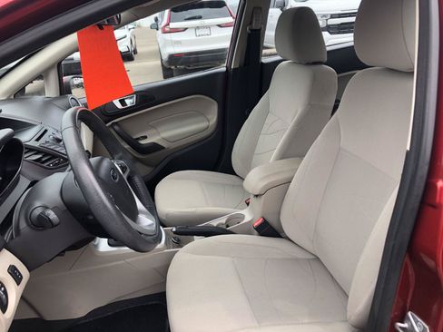Used 2015 Ford Fiesta SE FWD image 18