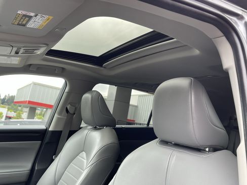 Certified 2025 Toyota Highlander XLE AWD/4WD image 21