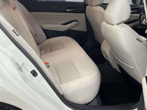 Used 2022 Nissan Altima 2.5 SV w/ SV Premium Package FWD image 26
