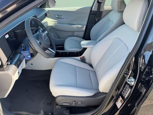 New 2026 Hyundai Kona Limited FWD image 6