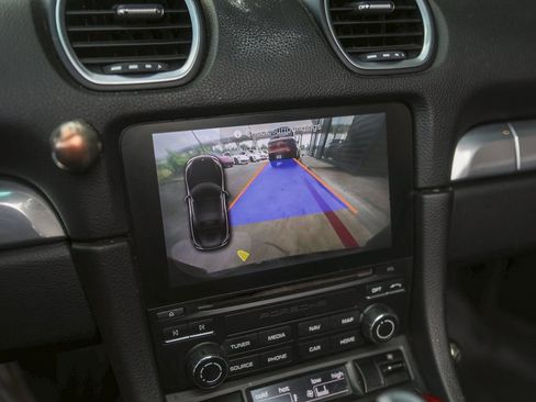 Certified 2017 Porsche 718 Boxster image 21