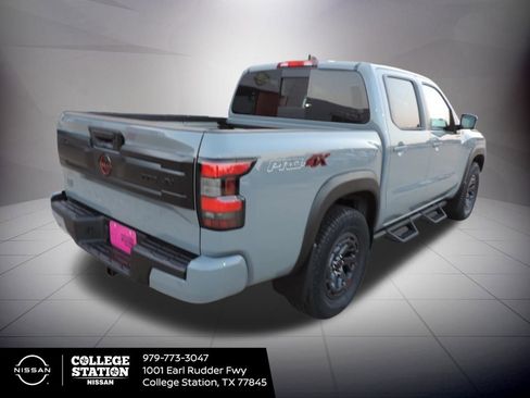 New 2026 Nissan Frontier PRO-4X w/ Pro-4x Convenience Package image 4
