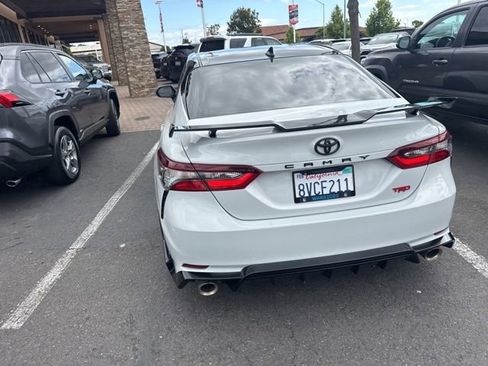Used 2021 Toyota Camry TRD w/ TRD Package w/JBL Audio FWD image 18
