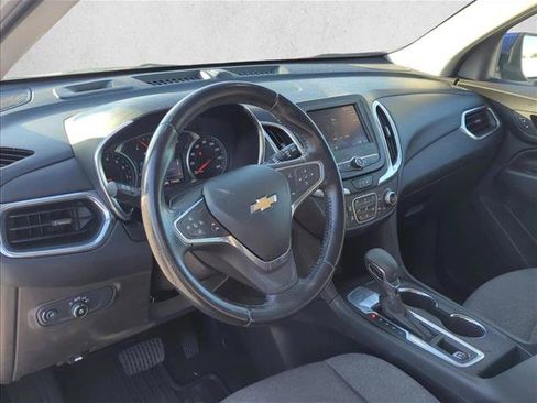 Used 2022 Chevrolet Equinox LT FWD image 9