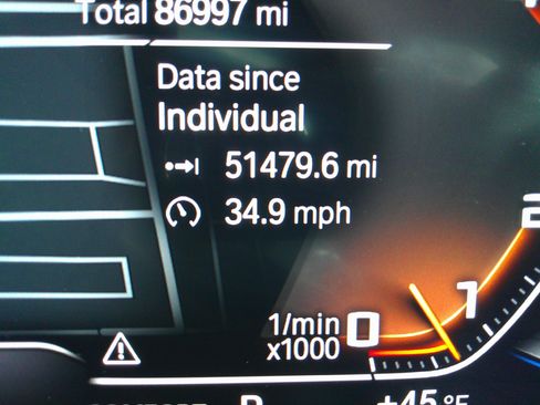 Used 2020 BMW X5 M50i w/ Executive Package image 27