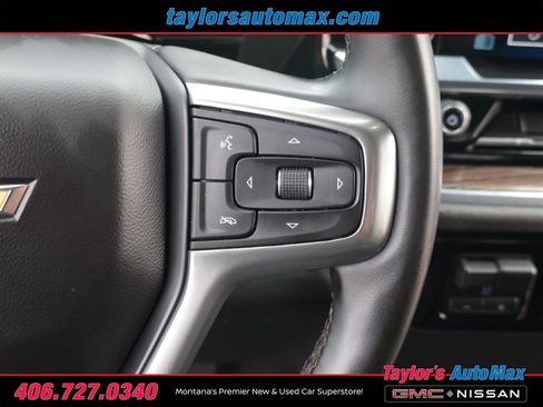 Used 2023 Chevrolet Silverado 1500 LT AWD/4WD image 23