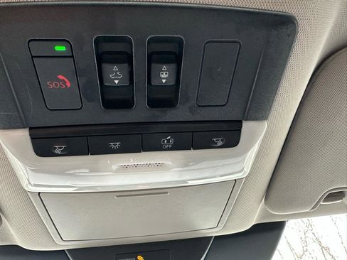 Used 2023 Nissan Pathfinder Platinum image 20