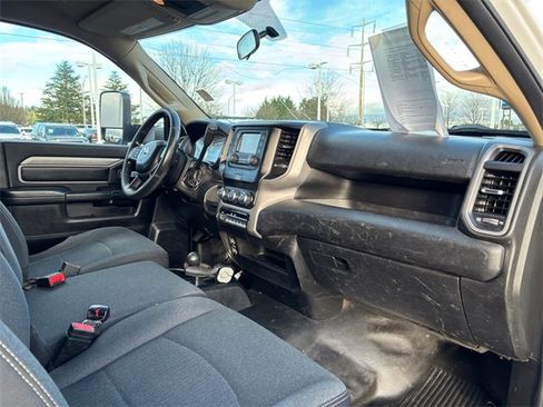 Used 2019 RAM 4500 Tradesman image 36