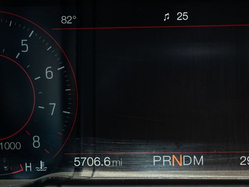 Used 2022 Ford Mustang Shelby GT500 w/ Technology Package image 30