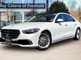 Used 2021 Mercedes-Benz S 580 4MATIC Sedan video 1