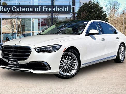 Used 2021 Mercedes-Benz S 580 4MATIC Sedan image 1