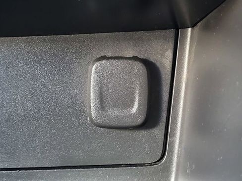 Used 2019 Chevrolet Colorado W/T w/ WT Convenience Package image 14