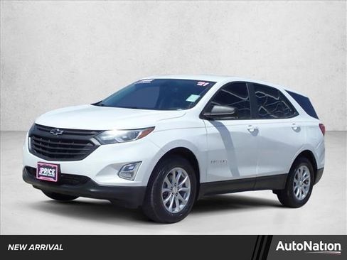 Used 2021 Chevrolet Equinox LS w/ LS Convenience Package image 1