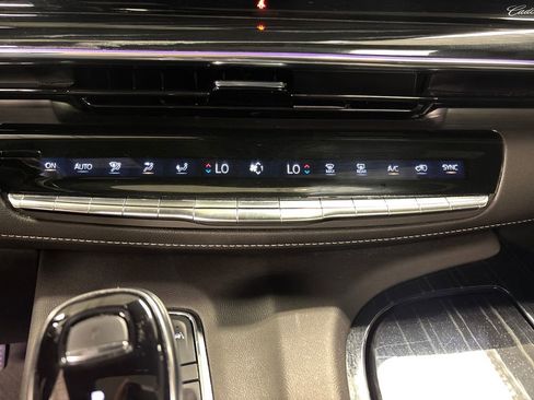 Used 2024 Cadillac Escalade Sport image 44