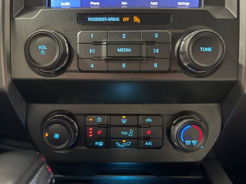 Used 2019 Ford F150 XLT w/ Equipment Group 302A Luxury image 14