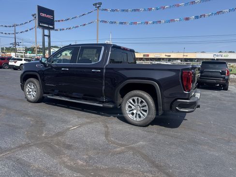 New 2025 GMC Sierra 1500 Denali image 6