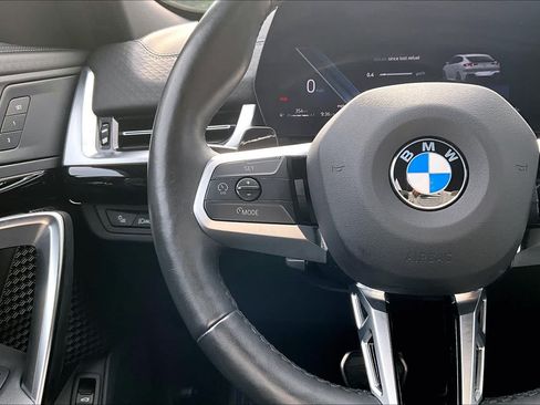 Certified 2025 BMW X2 xDrive28i w/ M Sport Package AWD/4WD image 25