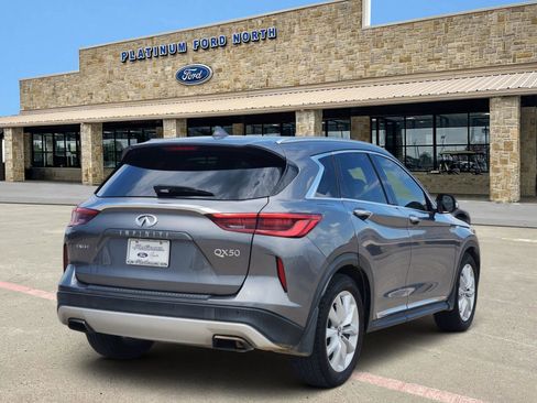 Used 2019 INFINITI QX50 Essential w/ Protection Package FWD image 5