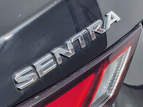Used 2023 Nissan Sentra SV image 13