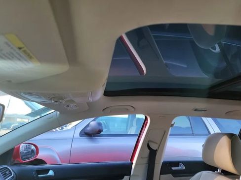 Used 2013 Volkswagen Jetta TDI image 11